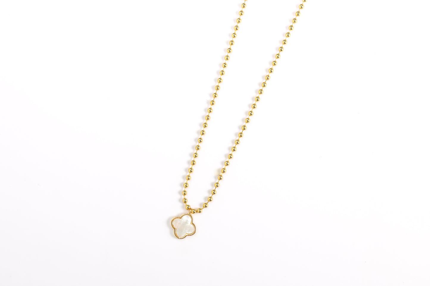 COLLAR TREBOLES BLANCO
